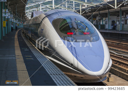 三洋新幹線500系新幹線新山口站月台 99423685