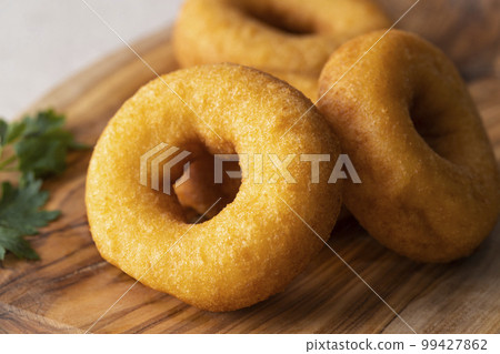 Okara Donut 99427862