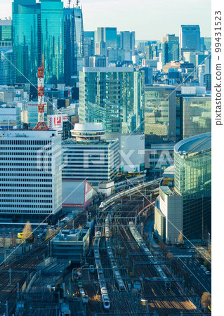 Tokyo cityscape Morning Tokyo Station to Yurakucho Station Train View 99431523