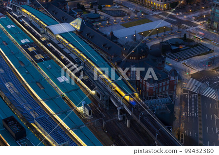 Tokyo cityscape Early morning Tokyo station Marunouchi station building and station square Tokyo cityscape Early morning Tokyo station Marunouchi station building and station square 99432380