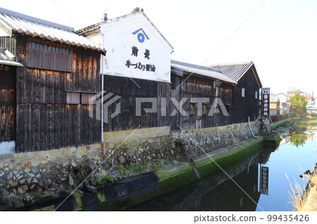 湯淺町大仙堀，傳統建築群保存地區[和歌山縣湯淺町] 99435426