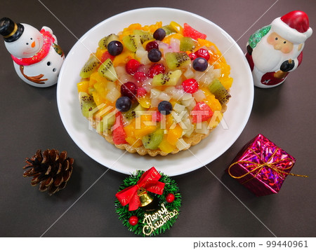 Fruit tart tart Western confectionery Christmas Fruit tart tart Western confectionery Christmas 99440961