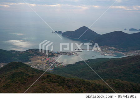 Garasan Nojasan Jeoguhang Dongbu-myeon Geojesi Gyeongnam 99442902