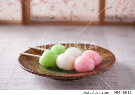 Hanami Dango 99446918