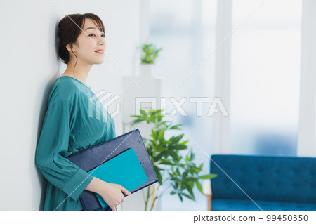 辦公室女士 辦公室女士 99450350