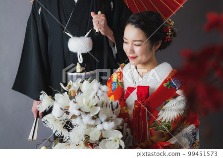 Bride and groom in color Bride and groom in color 99451573