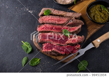 Different degrees of steak roasting 99451934