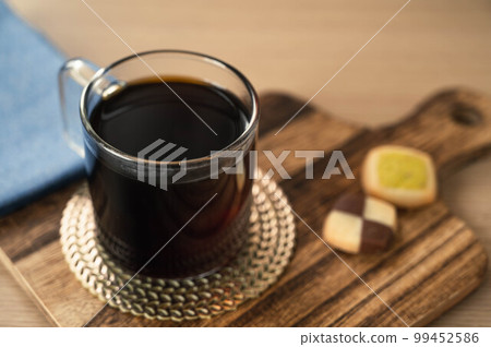 Hot coffee and cookies 99452586