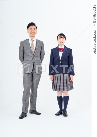 西裝男和女高中生 西裝男和女高中生 99460238
