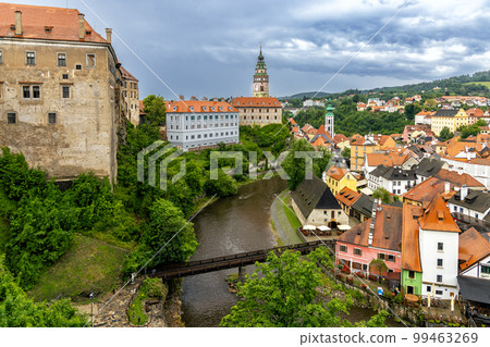 Historic town of Cesky Krumlov on the Vltava River, Bohemia, Czech Republic Historic town of Cesky Krumlov on the Vltava River, Bohemia, Czech Republic 99463269