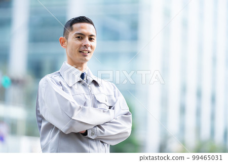 Male, worker, work clothes, construction, construction industry, smile, trader, asset management, work clothes, urban development, high-rise building, consultation, construction company Male, worker, work clothes, construction, construction industry, smile, trader, asset management, work clothes, urban development, high-rise building, consultation, construction company 99465031