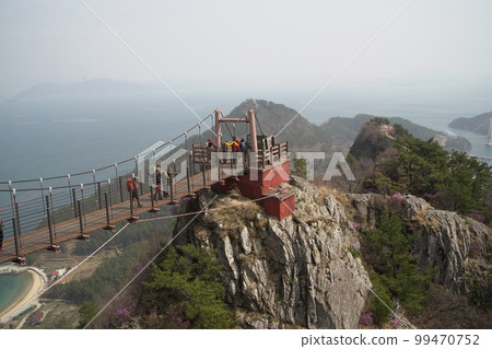 Sarangdo Saryang-myeon Tongyeong-si Gyeongnam Sarangdo Saryang-myeon Tongyeong-si Gyeongnam 99470752
