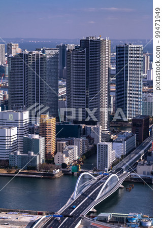 《東京》塔式公寓林立的中央區灣區 《東京》塔式公寓林立的中央區灣區 99471949