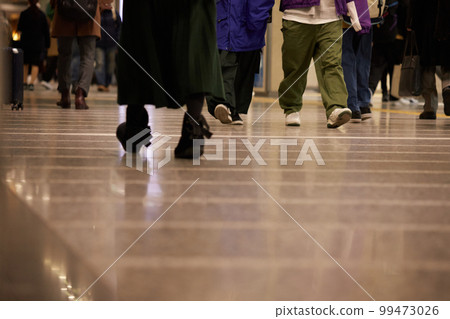 People commuting to work inside Nagoya Station in winter 99473026