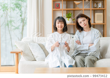 遊戲親子煩惱 99473412