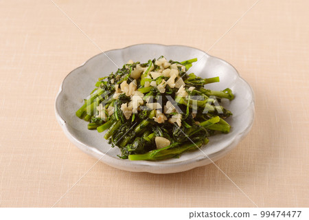 蒜蓉炒菊花 蒜蓉炒菊花 99474477