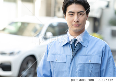 男人在工作 99476556