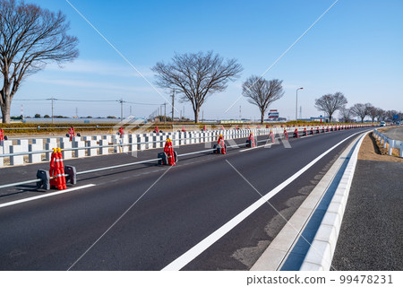 Work to increase the number of lanes on the main road National Route 17 Jobu Road upbound 2023.02 c-1 Work to increase the number of lanes on the main road National Route 17 Jobu Road upbound 2023.02 c-1 99478231