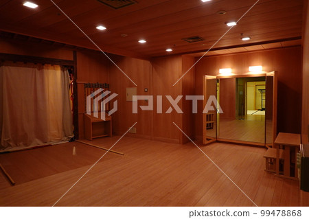 Yokohama Noh Theater 99478868