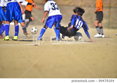 男孩足球,遊戲,男孩 男孩足球,遊戲,男孩 99479164