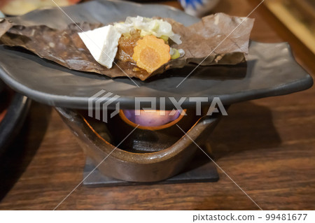 Hoba miso / Hida 地區的當地美食，由玉蘭葉製成 99481677