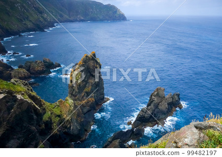 Cape Ortegal cliffs and atlantic ocean, Galicia, Spain Cape Ortegal cliffs and atlantic ocean, Galicia, Spain 99482197