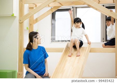 Children exercising at nursery schools and sports clubs Children exercising at nursery schools and sports clubs 99485422