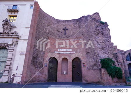Basilica of Santa Maria Dellangeli e dei Martiri in Rome designed by Michelangelo 99486045