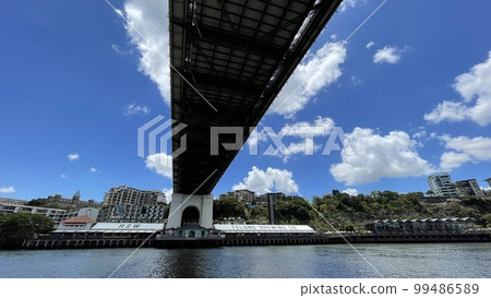 Brisbane's new hot spot: views around Howard Smith Wharf 99486589