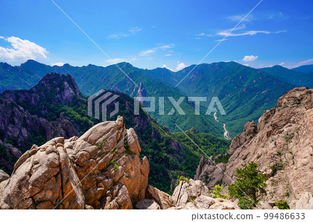 Gwongeumseong Seorak-dong Sokcho-si Gangwon-do 99486633