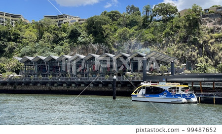 Brisbane's new hot spot: views around Howard Smith Wharf 99487652