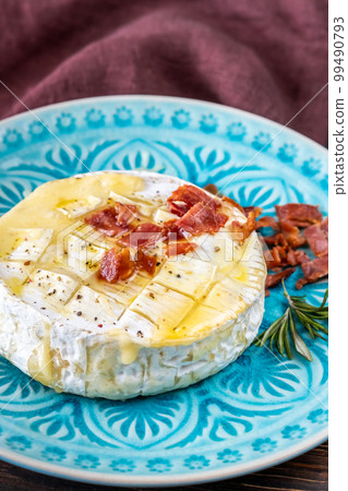 Baked Camembert Cheese Baked Camembert Cheese 99490793