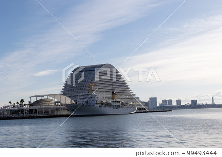 神戶美利堅公園東方酒店和港口城市神戶的風景(2023 年 1 月 3 日拍攝) 神戶美利堅公園東方酒店和港口城市神戶的風景(2023 年 1 月 3 日拍攝) 99493444