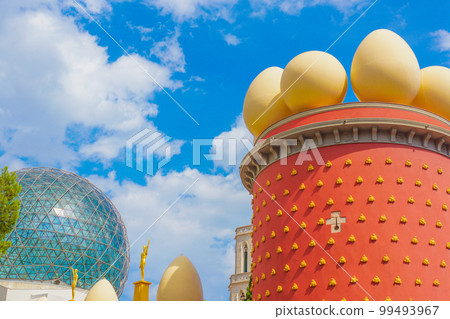 達利博物館(菲格雷斯,巴塞羅那) 達利博物館(菲格雷斯,巴塞羅那) 99493967