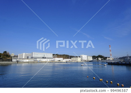 Scenery of Nagaura Port, tugboat 99496387