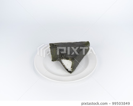 Convenience store rice ball 99503849