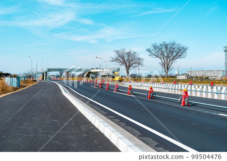 Work to increase the number of lanes on the main road National Route 17 Jobu Road Downbound 2023.02 c-3 Light tone 99504476
