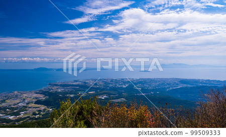 Unzen Nita Pass: A spectacular view from the second observatory (Shimabara City, Ariake Sea, Kumamoto Prefecture) ``Unzen Nita Pass, Nagasaki Prefecture'' 99509333