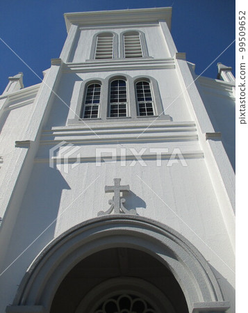 Oe Church, a symbol of Amakusa Christianity, is located near Sakitsu Village, a World Cultural Heritage Site, in Oe, Amakusa-cho, Amakusa City, Kumamoto Prefecture. Oe Church, a symbol of Amakusa Christianity, is located near Sakitsu Village, a World Cultural Heritage Site, in Oe, Amakusa-cho, Amakusa City, Kumamoto Prefecture. 99509652