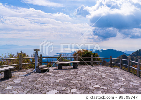 雲仙仁田隘口「第二展望台周邊」 長崎縣雲仙仁田隘口的風景，著名的旅遊勝地 99509747