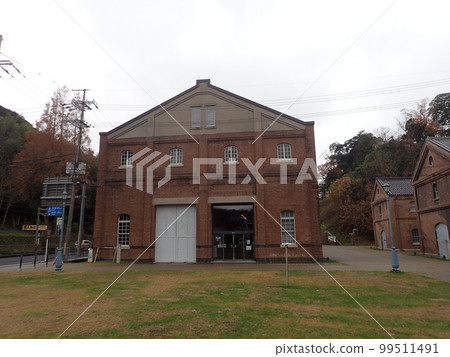 舞鶴紅磚公園是位於京都府舞鶴市北水和東舞鶴的觀光交流設施。 99511491