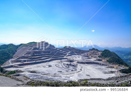 Yeongwol 水泥礦 朝鮮半島面 Yeongwol-gun 江原道 Yeongwol 水泥礦 朝鮮半島面 Yeongwol-gun 江原道 99516884
