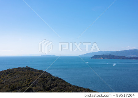View of Kitan Strait from Kyukamura in Kada, Wakayama Calm waves of Kitan Strait and hazy Awaji Island (1) 99517204