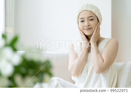 阿拉菲女性護膚美容形象 99522971