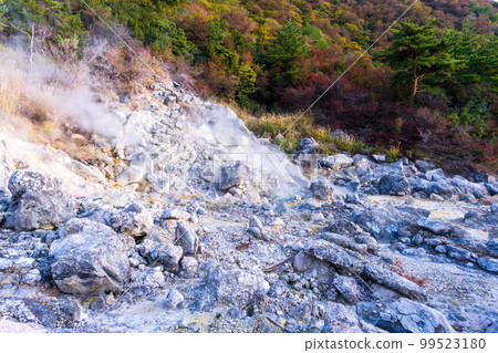 Unzen Hell Scenery "Steam and Sulfur Rock" "Unzen City, Nagasaki Prefecture Unzen Hell Scenery" Unzen Hell Scenery "Steam and Sulfur Rock" "Unzen City, Nagasaki Prefecture Unzen Hell Scenery" 99523180