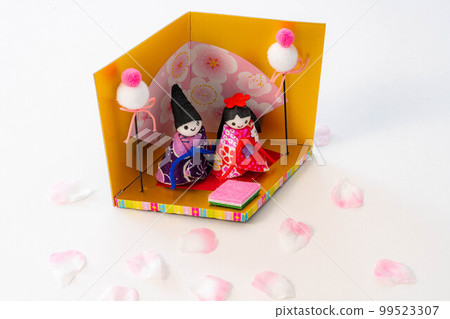 [Photography material] Dolls [Seasonal material] 99523307