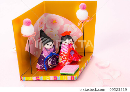 [Photography material] Dolls [Seasonal material] 99523319