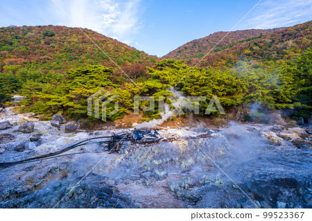 Unzen Hell Scenery (Autumn Leaves Scenery) ``Steam and Sulfur Rock'' ``Unzen Hell Scenery, Unzen City, Nagasaki Prefecture'' Unzen Hell Scenery (Autumn Leaves Scenery) ``Steam and Sulfur Rock'' ``Unzen Hell Scenery, Unzen City, Nagasaki Prefecture'' 99523367