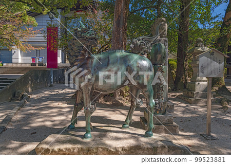 fukuoka dazaifu tenmangu giraffe statue fukuoka dazaifu tenmangu giraffe statue 99523881