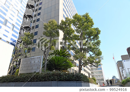 大阪地方稅務局和大阪城 大阪地方稅務局和大阪城 99524916